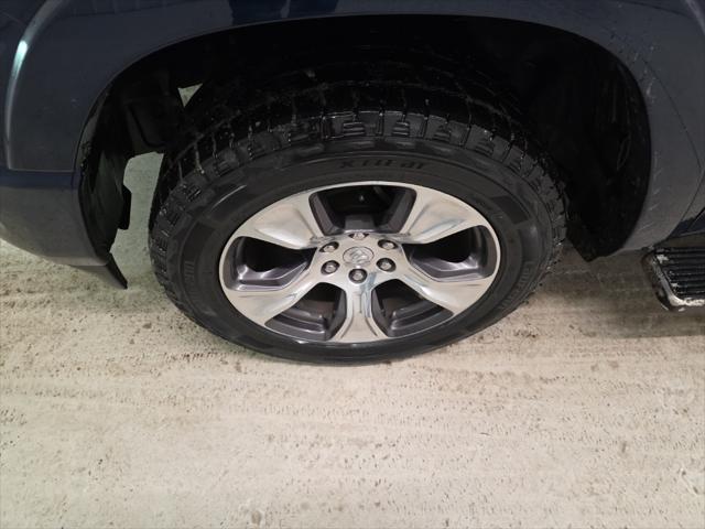 2019 RAM 1500 Laramie Crew Cab 4x4 57 Box