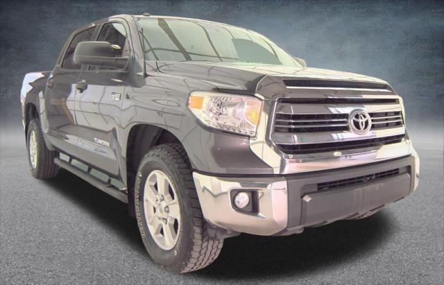 2017 Toyota Tundra SR5 5.7L V8 2017 Toyota Tundra SR5 5.7L V8