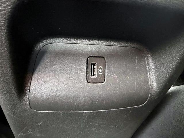 2023 Nissan Sentra SV Xtronic CVT [13]