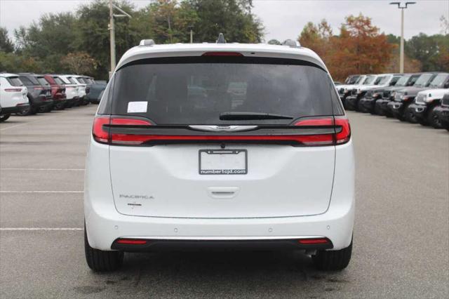 2026 Chrysler Pacifica PACIFICA PINNACLE