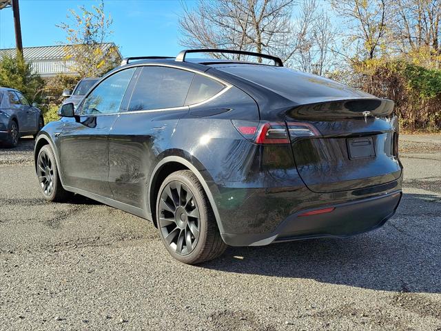 2022 Tesla Model Y Long Range Dual Motor All-Wheel Drive