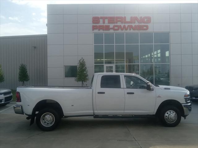 2025 RAM 3500 Tradesman Crew Cab 4x4 8 Box 2025 RAM 3500 Tradesman Crew Cab 4x4 8 Box