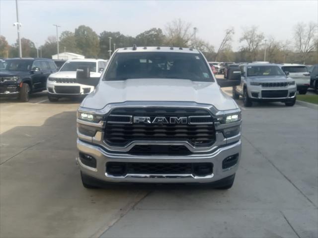 2025 RAM 3500 Tradesman Crew Cab 4x4 8 Box 2025 RAM 3500 Tradesman Crew Cab 4x4 8 Box