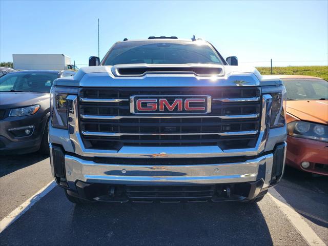 2024 GMC Sierra 2500HD 4WD Crew Cab Standard Bed SLT 2024 GMC Sierra 2500HD 4WD Crew Cab Standard Bed SLT