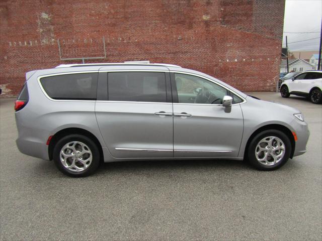 2021 Chrysler Pacifica Limited AWD 2021 Chrysler Pacifica Limited AWD