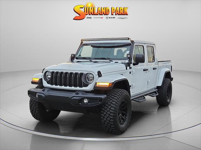 2025 Jeep Gladiator Nighthawk 2025 Jeep Gladiator Nighthawk