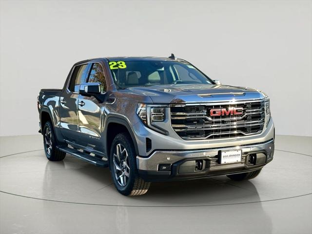 2023 GMC Sierra 1500 4WD Crew Cab Short Box SLT