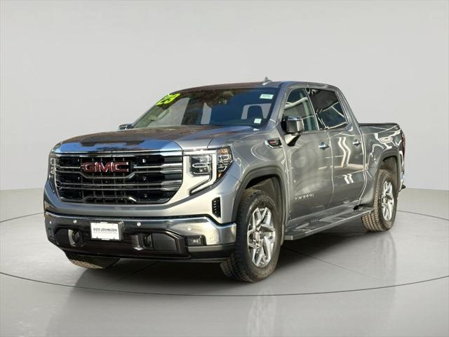 2023 GMC Sierra 1500 4WD Crew Cab Short Box SLT