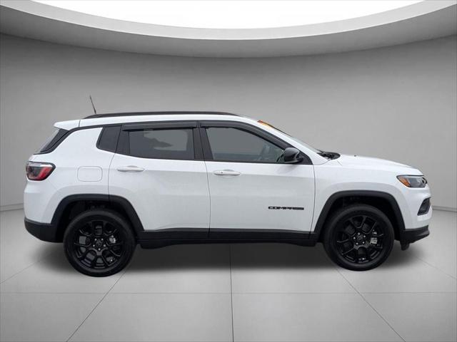 2026 Jeep Compass Latitude Altitude