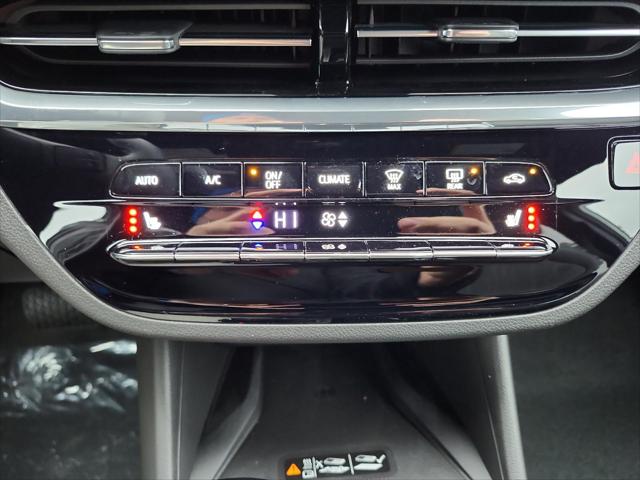 2026 Buick NV Avenir FWD