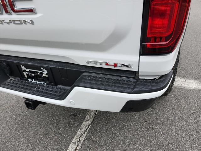 2026 GMC Canyon AT4X, 4WD