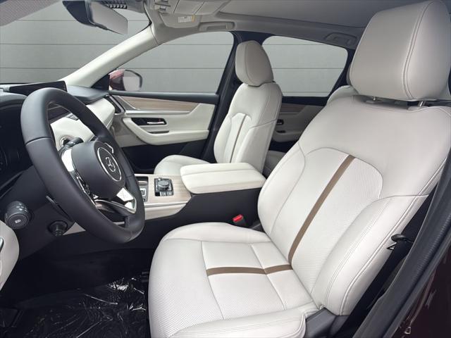 2026 Mazda X-90 Premium Plus