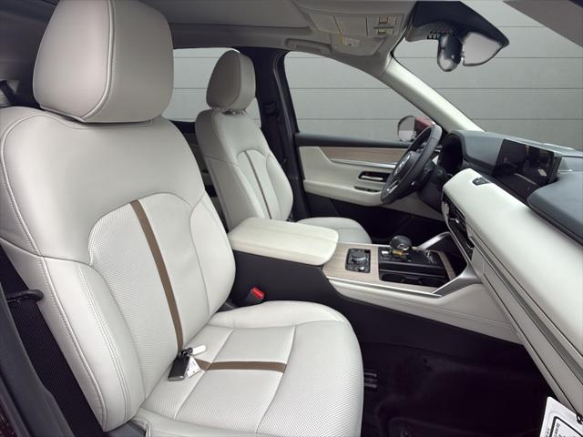 2026 Mazda X-90 Premium Plus
