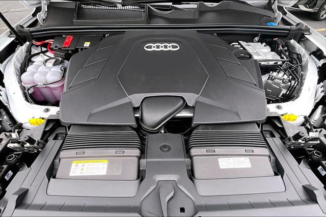 2026 Audi Q7 55 Premium Plus