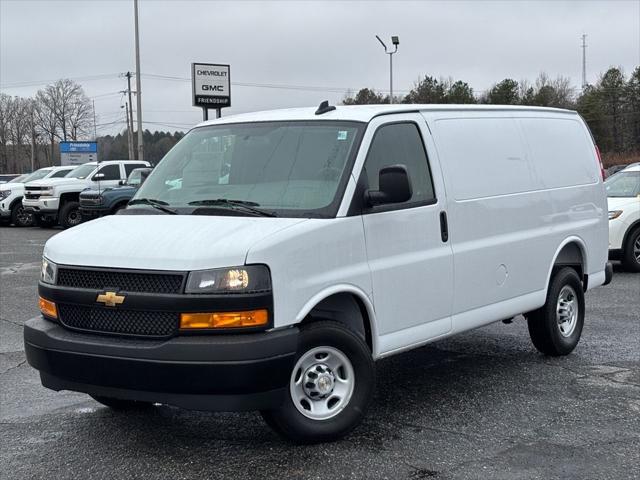 2025 Chevrolet Express Cargo Van RWD 3500 Regular Wheelbase WT