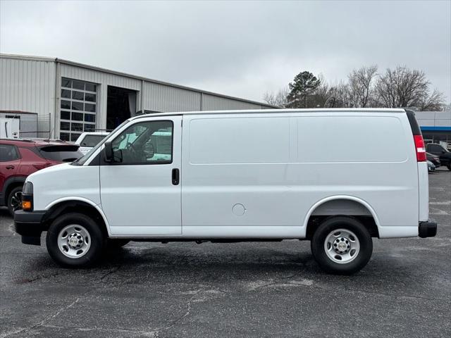 2025 Chevrolet Express Cargo Van RWD 3500 Regular Wheelbase WT