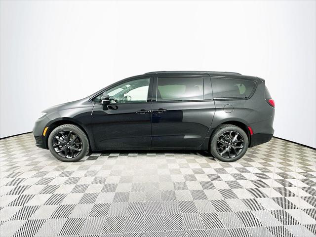 2026 Chrysler Pacifica Limited AWD
