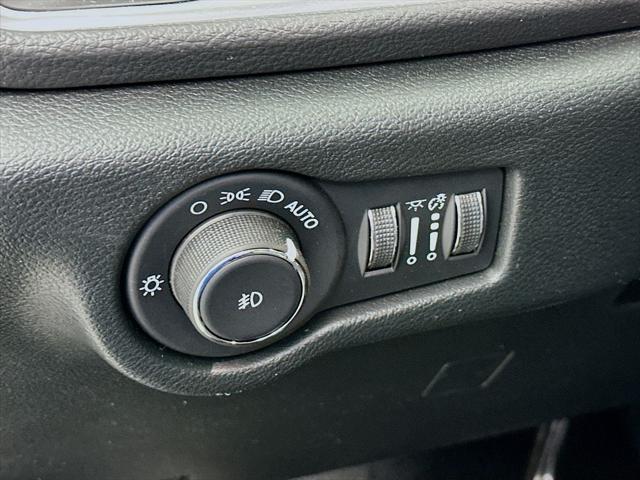 2026 Chrysler Pacifica Limited AWD
