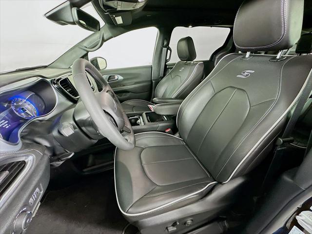2026 Chrysler Pacifica Limited AWD