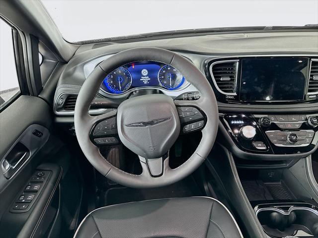 2026 Chrysler Pacifica Limited AWD
