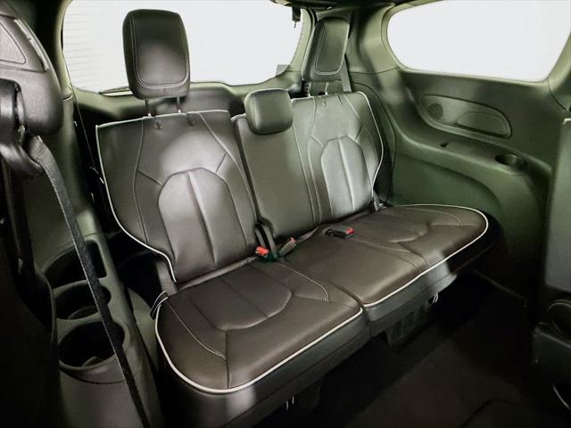 2026 Chrysler Pacifica Limited AWD