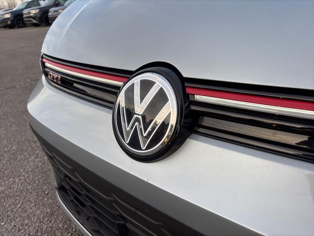 2026 Volkswagen Golf GTI SE