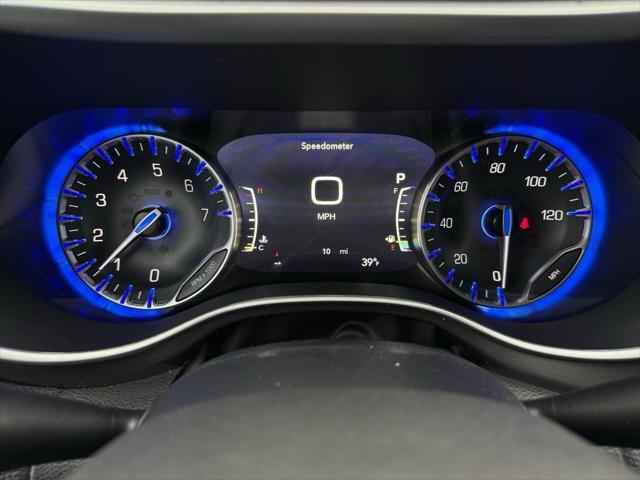 2026 Chrysler Pacifica Select AWD