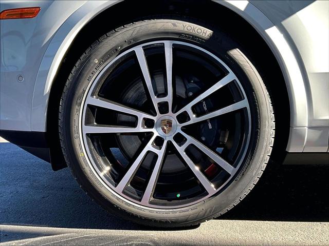 2026 Porsche Cayenne Unknown