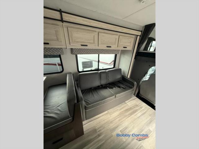 2023 Ford E-450 Cutaway Unknown