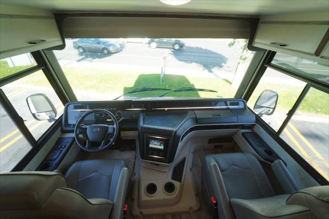 2022 Ford F-53 27A