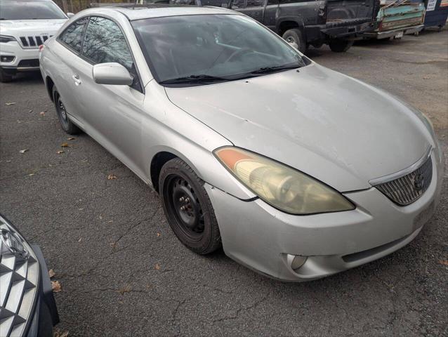 2004 Toyota Camry SE