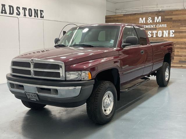 2001 Dodge Ram 2500 SLT 4X4 / 5.9L CUMMINS DIESEL /1-OWNER / 74K MILES for sale in Gladstone, OR