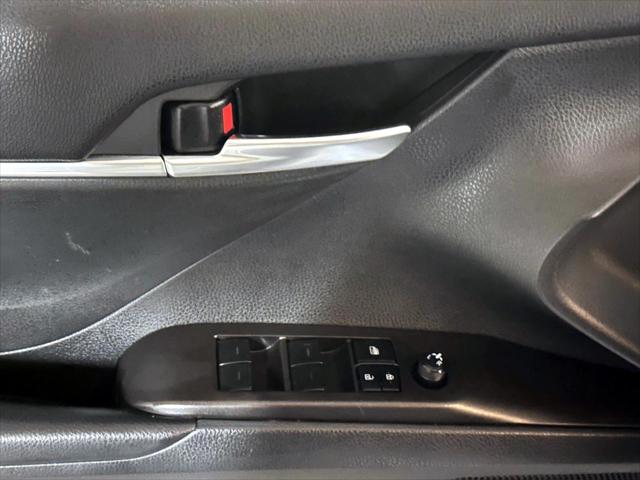 2022 Toyota Camry SE [10]