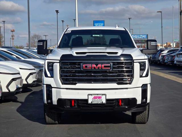 2025 GMC Sierra 3500HD 4WD Crew Cab Standard Bed AT4