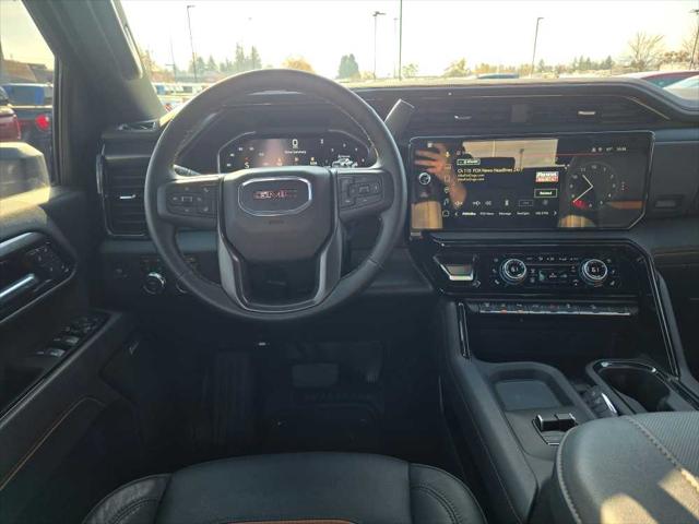 2025 GMC Sierra 3500HD 4WD Crew Cab Standard Bed AT4
