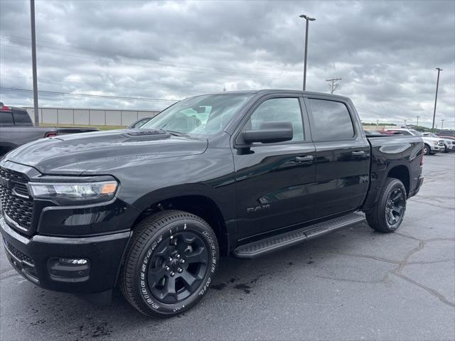 2026 RAM Ram 1500 RAM 1500 EXPRESS CREW CAB 4X4 57 BOX