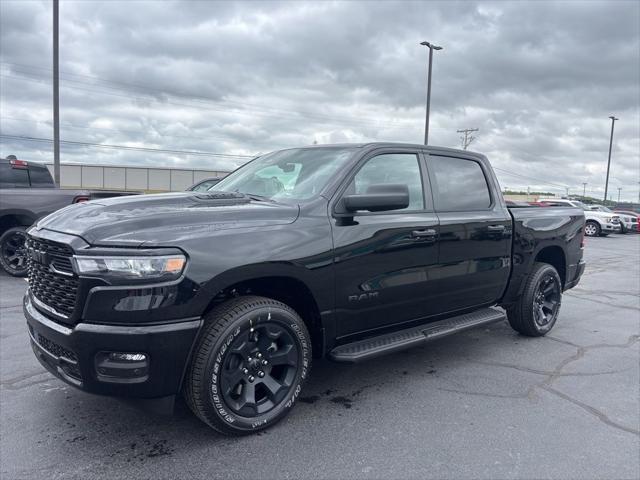 2026 RAM Ram 1500 RAM 1500 EXPRESS CREW CAB 4X4 57 BOX