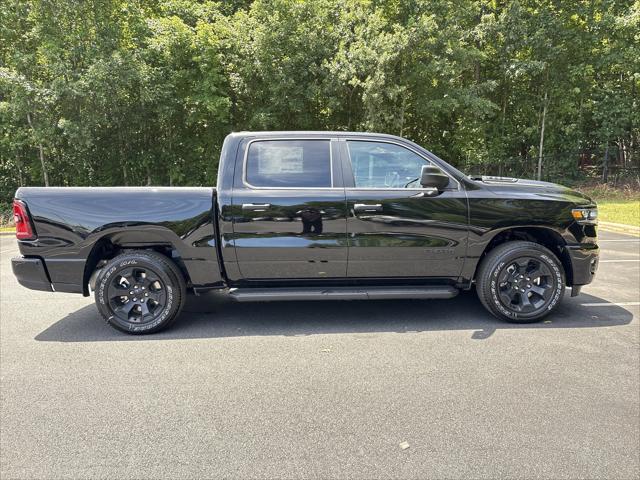 2026 Ram 1500 Express Crew Cab 4x4 5'7" Box