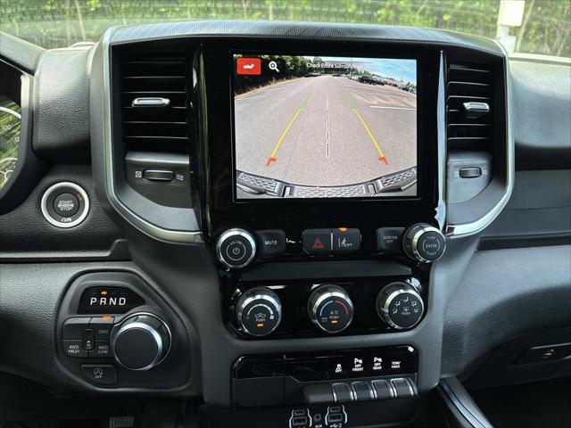 2026 Ram 1500 Express Crew Cab 4x4 5'7" Box