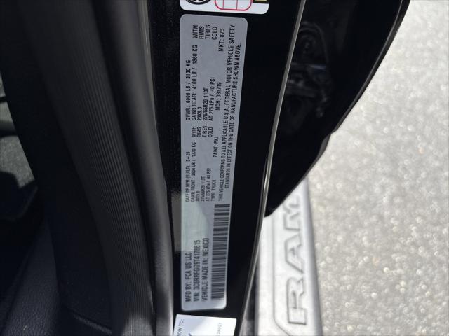 2026 Ram 1500 Express Crew Cab 4x4 5'7" Box