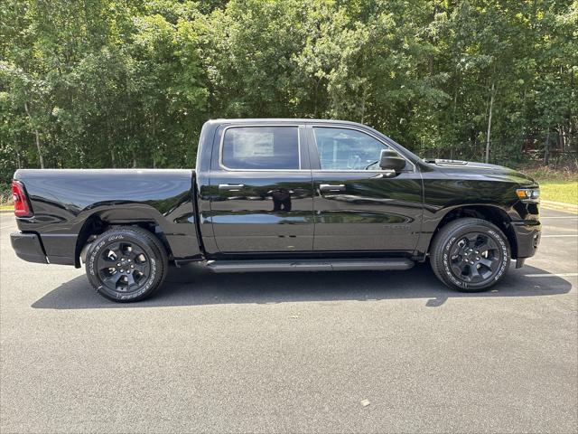 2026 Ram 1500 Express Crew Cab 4x4 57 Box