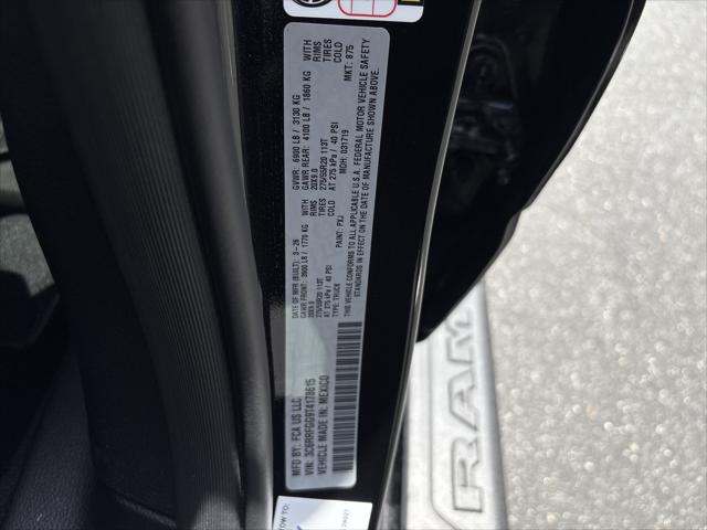 2026 Ram 1500 Express Crew Cab 4x4 57 Box