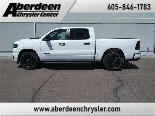 2026 RAM Ram 1500 RAM 1500 EXPRESS CREW CAB 4X4 57 BOX