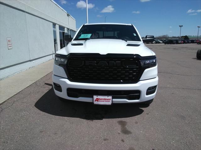 2026 RAM Ram 1500 RAM 1500 EXPRESS CREW CAB 4X4 57 BOX