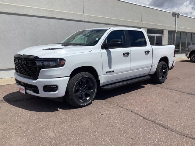 2026 RAM 1500 RAM 1500 EXPRESS CREW CAB 4X4 57 BOX