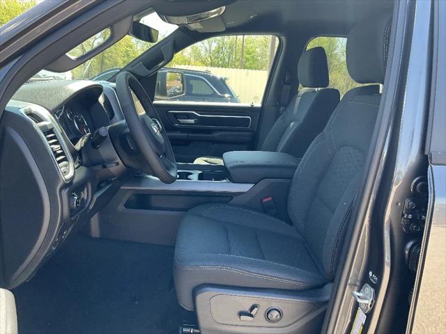 2026 Ram 1500 Big Horn Crew Cab 4x4 64 Box