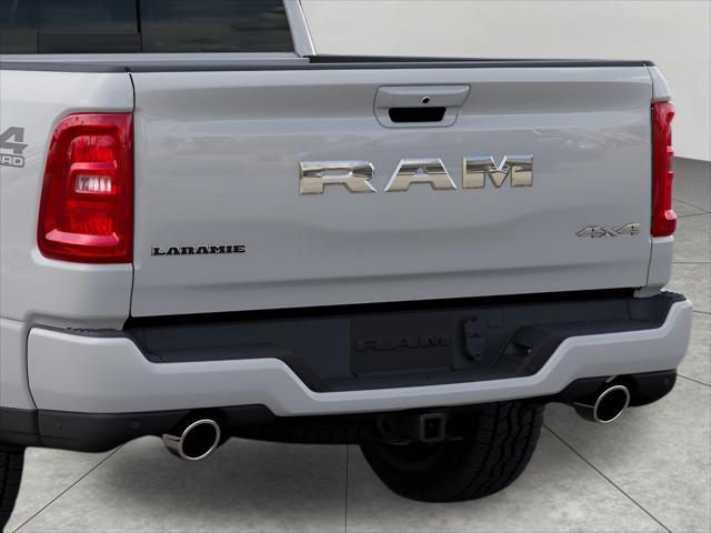 2026 Ram 1500 Laramie Crew Cab 4x4 5'7" Box