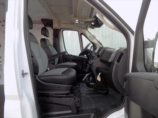 2026 Ram ProMaster Cargo Van Tradesman Low Roof 136" WB w/Pass Seat