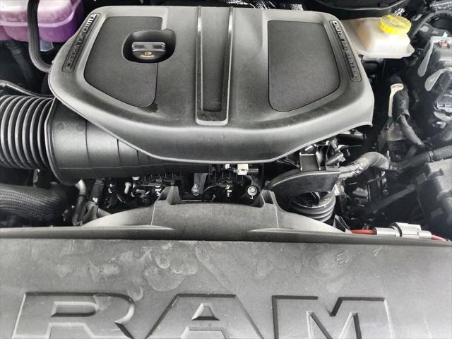 2026 Ram 1500 Express Crew Cab 4x4 5'7" Box