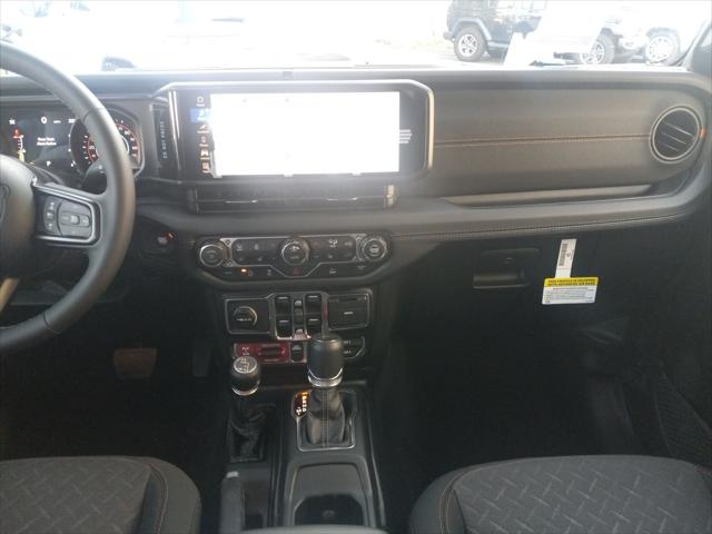 2026 Jeep Gladiator GLADIATOR MOJAVE 4X4